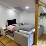 公寓 Avinora Modernes Mit Balkon Zwischen Chiemsee Und Kampenwand